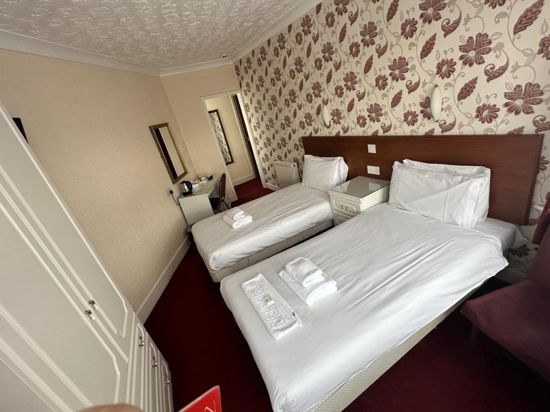 Silversands Hotel — Photos 1